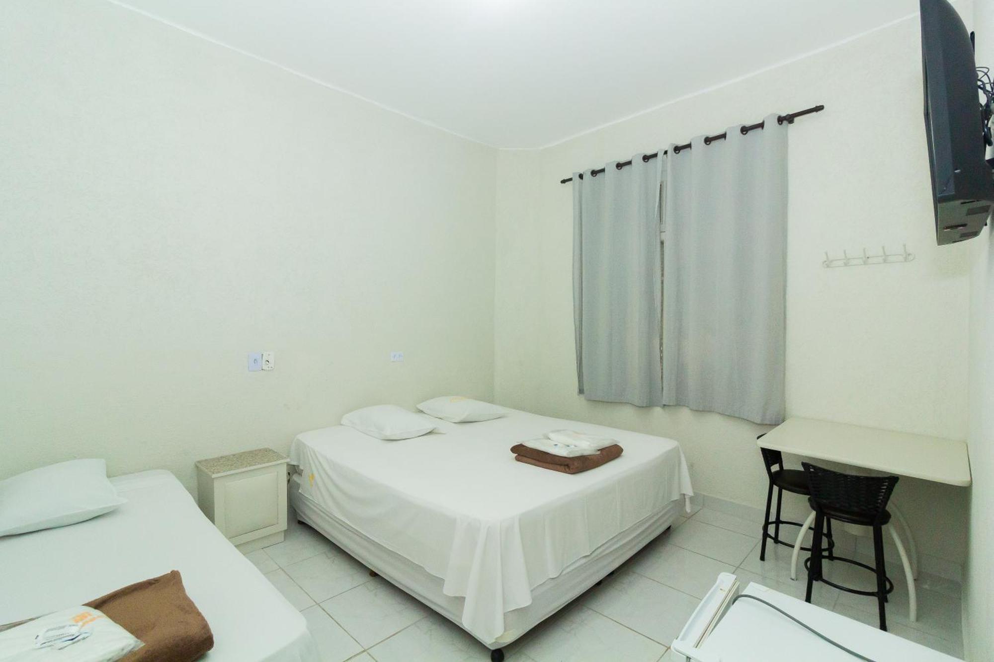 Ourinhos - Centro De - Proximo 25 De Marco E Bras Hotel Sao Paulo